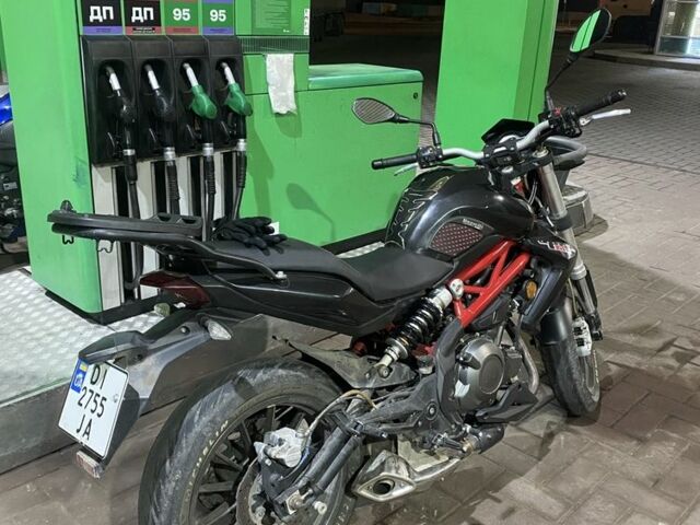 Бенелли TNT 300, объемом двигателя 0.3 л и пробегом 0 тыс. км за 2500 $, фото 6 на Automoto.ua