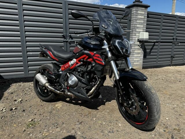 Бенелли TNT 302S 2020 в Чугуеве на Automoto.ua Бенелли TNT 302S, объемом двигателя 0.3 л и пробегом 0 тыс. км за 3500 $, фото 10 на Automoto.ua