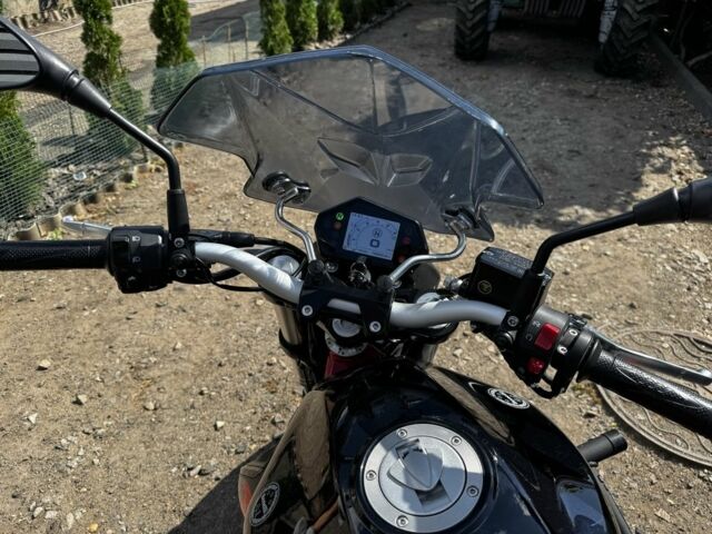 Бенелли TNT 302S 2020 в Чугуеве на Automoto.ua Бенелли TNT 302S, объемом двигателя 0.3 л и пробегом 0 тыс. км за 3500 $, фото 9 на Automoto.ua
