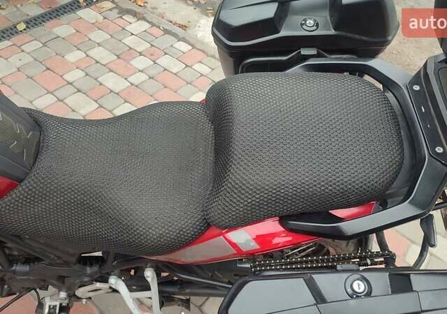 Красный Бенелли TRK 502X, объемом двигателя 0.5 л и пробегом 13 тыс. км за 5500 $, фото 7 на Automoto.ua