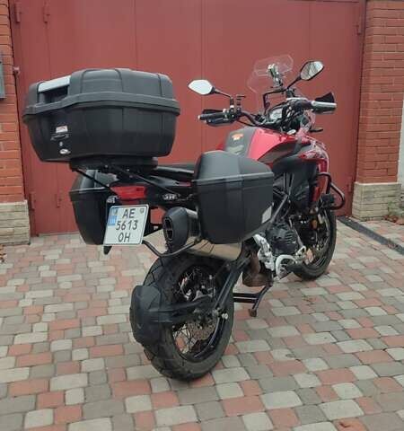 Красный Бенелли TRK 502X, объемом двигателя 0.5 л и пробегом 13 тыс. км за 5500 $, фото 8 на Automoto.ua