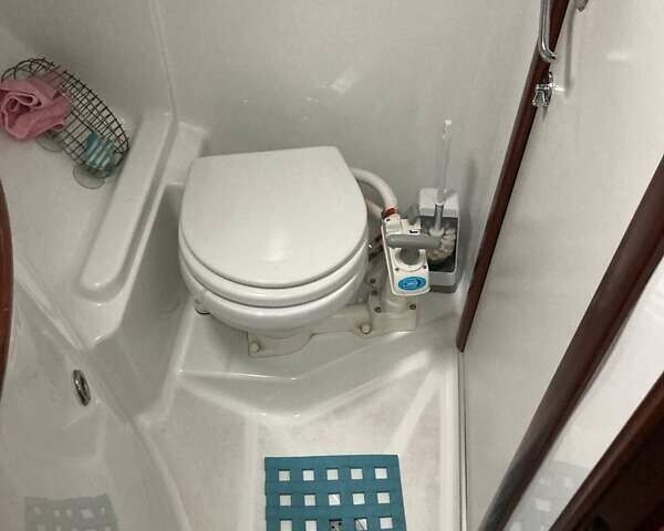 Бежевий Бенетюа Окєаніс, об'ємом двигуна 2.3 л та пробігом 200 тис. км за 130000 $, фото 14 на Automoto.ua