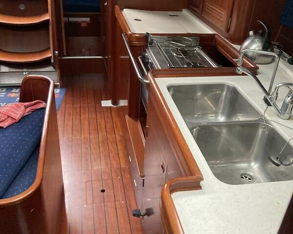 Бежевий Бенетюа Окєаніс, об'ємом двигуна 2.3 л та пробігом 200 тис. км за 130000 $, фото 28 на Automoto.ua