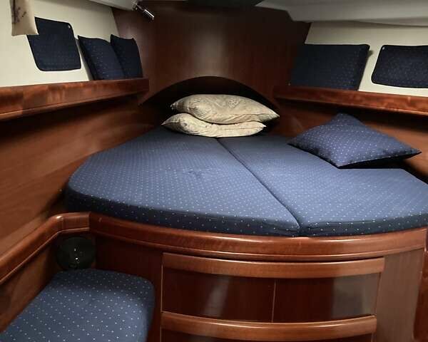 Бежевий Бенетюа Окєаніс, об'ємом двигуна 2.3 л та пробігом 200 тис. км за 130000 $, фото 23 на Automoto.ua