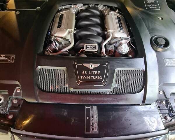 Черный Бентли Арнаж, объемом двигателя 6.76 л и пробегом 60 тыс. км за 70000 $, фото 26 на Automoto.ua