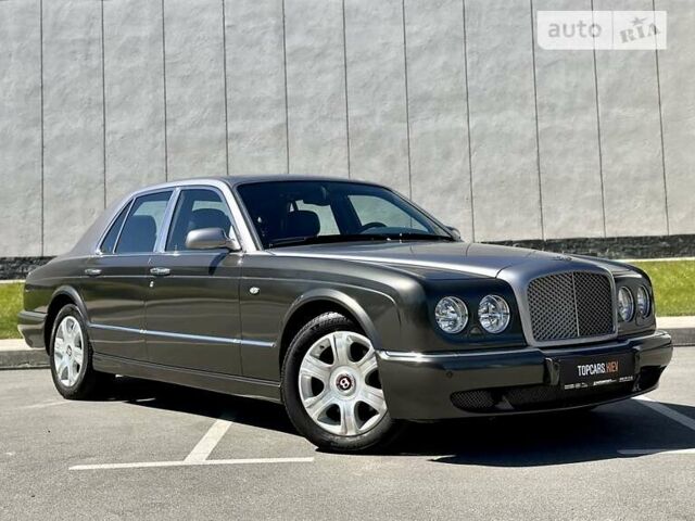 Сірий Бентлі Arnage, об'ємом двигуна 6.8 л та пробігом 95 тис. км за 67500 $, фото 24 на Automoto.ua