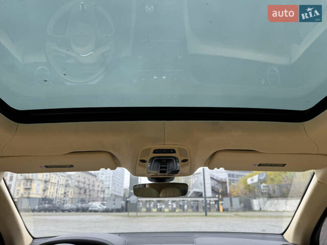 Бежевый Бентли Бентайга, объемом двигателя 5.95 л и пробегом 44 тыс. км за 119999 $, фото 19 на Automoto.ua