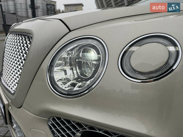 Бежевый Бентли Бентайга, объемом двигателя 5.95 л и пробегом 44 тыс. км за 119999 $, фото 8 на Automoto.ua