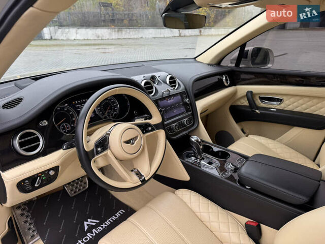 Бежевый Бентли Бентайга, объемом двигателя 5.95 л и пробегом 44 тыс. км за 119999 $, фото 11 на Automoto.ua