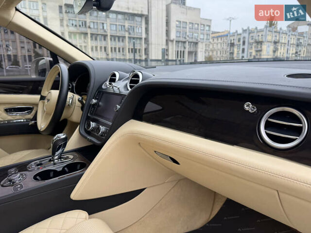 Бежевый Бентли Бентайга, объемом двигателя 5.95 л и пробегом 44 тыс. км за 119999 $, фото 27 на Automoto.ua