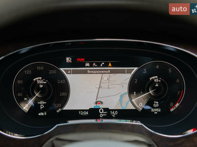 Бежевый Бентли Бентайга, объемом двигателя 4 л и пробегом 33 тыс. км за 215000 $, фото 47 на Automoto.ua