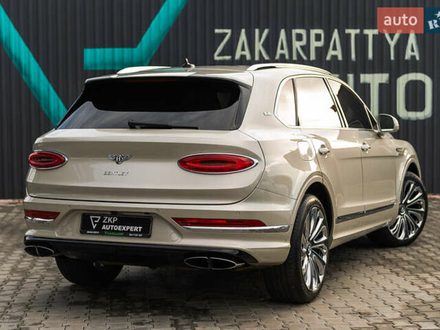 Бежевый Бентли Бентайга, объемом двигателя 4 л и пробегом 33 тыс. км за 215000 $, фото 15 на Automoto.ua