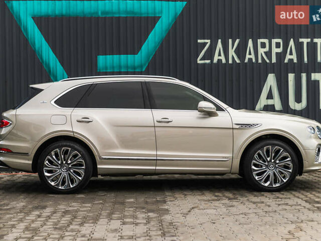 Бежевый Бентли Бентайга, объемом двигателя 4 л и пробегом 33 тыс. км за 215000 $, фото 16 на Automoto.ua