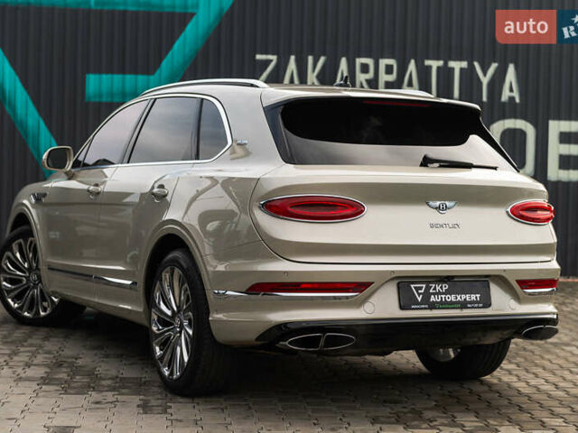 Бежевый Бентли Бентайга, объемом двигателя 4 л и пробегом 33 тыс. км за 215000 $, фото 6 на Automoto.ua