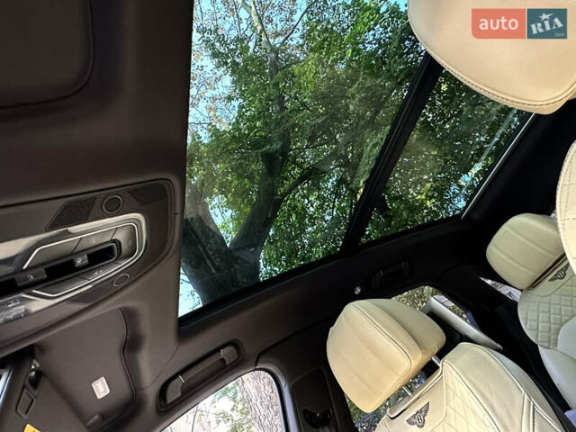 Черный Бентли Бентайга, объемом двигателя 5.95 л и пробегом 160 тыс. км за 89000 $, фото 35 на Automoto.ua