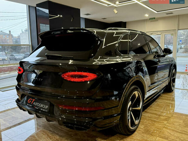 Чорний Бентлі Бентайга, об'ємом двигуна 4 л та пробігом 6 тис. км за 250000 $, фото 20 на Automoto.ua