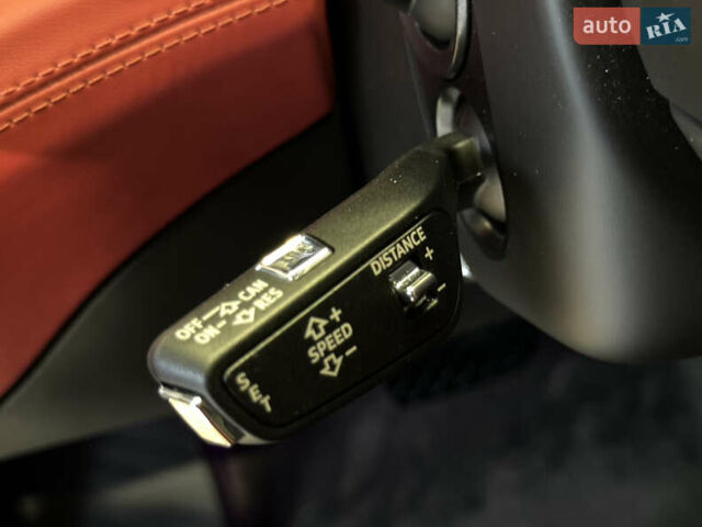 Чорний Бентлі Бентайга, об'ємом двигуна 4 л та пробігом 6 тис. км за 250000 $, фото 33 на Automoto.ua