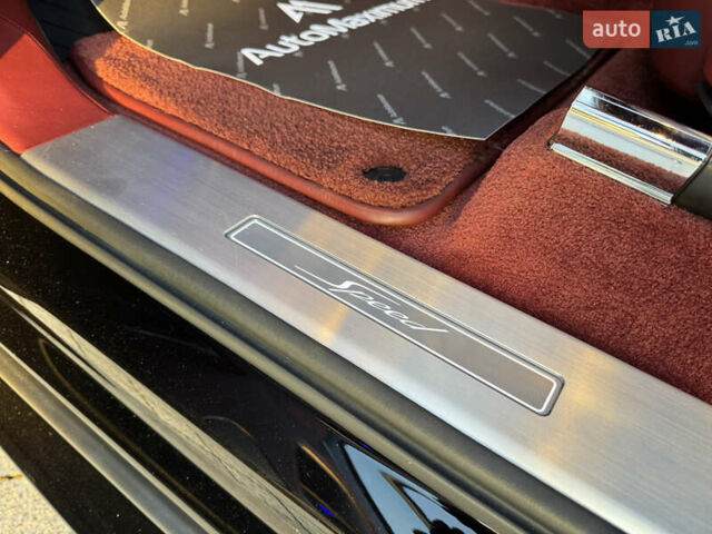 Черный Бентли Бентайга, объемом двигателя 5.95 л и пробегом 15 тыс. км за 220000 $, фото 21 на Automoto.ua