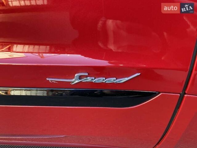 Бентли Бентайга 2019 в Одессе на Automoto.ua Красный Бентли Бентайга, объемом двигателя 6 л и пробегом 10 тыс. км за 329609 $, фото 16 на Automoto.ua