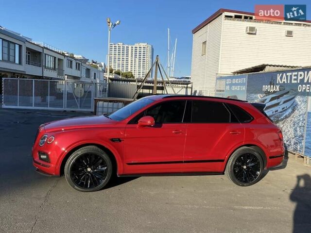 Бентли Бентайга 2019 в Одессе на Automoto.ua Красный Бентли Бентайга, объемом двигателя 6 л и пробегом 10 тыс. км за 329609 $, фото 13 на Automoto.ua