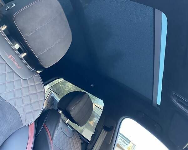 Бентли Бентайга 2019 в Одессе на Automoto.ua Красный Бентли Бентайга, объемом двигателя 6 л и пробегом 10 тыс. км за 329609 $, фото 34 на Automoto.ua