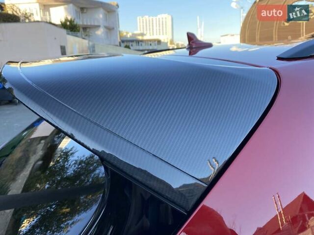 Бентли Бентайга 2019 в Одессе на Automoto.ua Красный Бентли Бентайга, объемом двигателя 6 л и пробегом 10 тыс. км за 329609 $, фото 19 на Automoto.ua