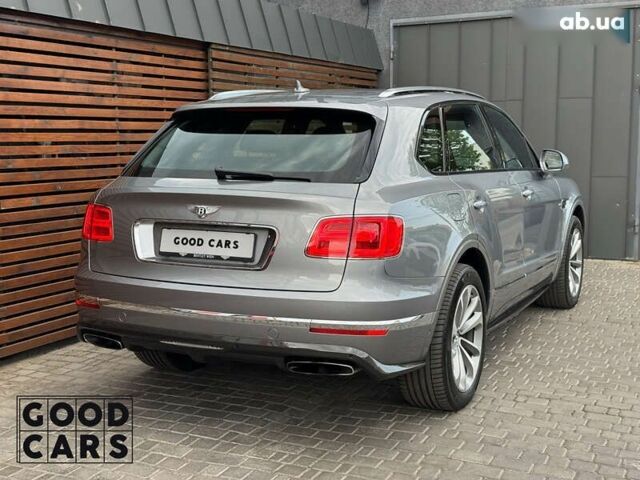 Бентлі Бентайга, об'ємом двигуна 6 л та пробігом 68 тис. км за 105000 $, фото 4 на Automoto.ua