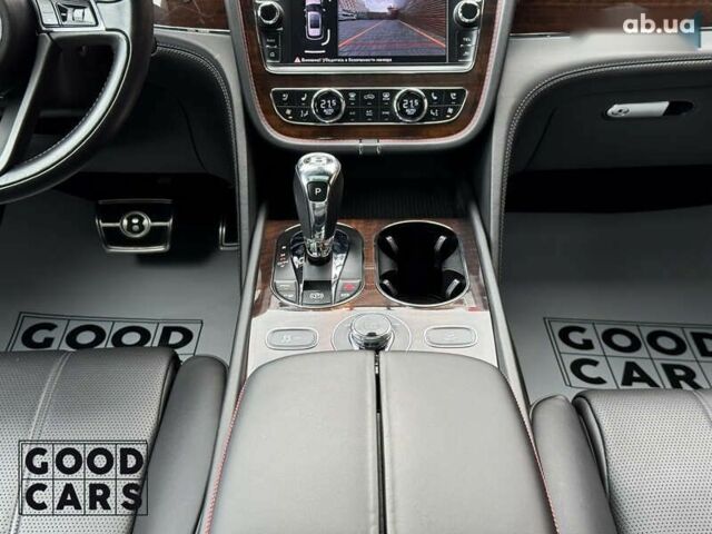 Бентлі Бентайга, об'ємом двигуна 6 л та пробігом 68 тис. км за 105000 $, фото 22 на Automoto.ua