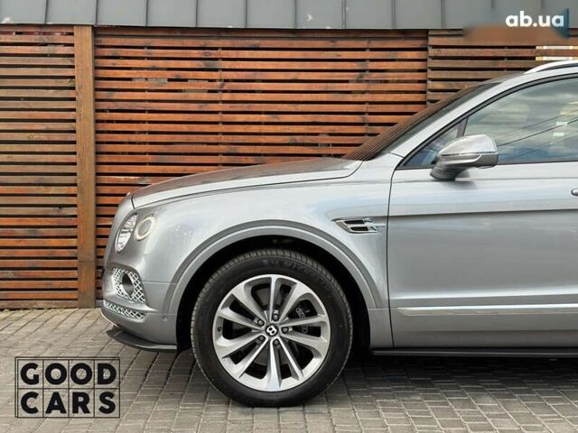 Бентлі Бентайга, об'ємом двигуна 6 л та пробігом 68 тис. км за 105000 $, фото 7 на Automoto.ua