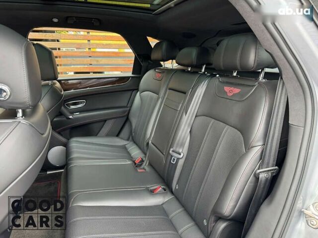 Бентлі Бентайга, об'ємом двигуна 6 л та пробігом 68 тис. км за 105000 $, фото 28 на Automoto.ua