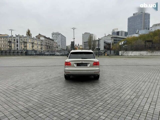 Бентлі Бентайга, об'ємом двигуна 6 л та пробігом 44 тис. км за 119999 $, фото 6 на Automoto.ua