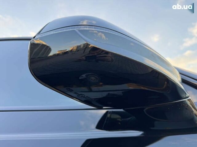 Бентли Бентайга, объемом двигателя 6 л и пробегом 15 тыс. км за 230000 $, фото 11 на Automoto.ua