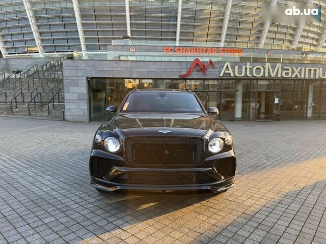Бентли Бентайга, объемом двигателя 6 л и пробегом 15 тыс. км за 230000 $, фото 1 на Automoto.ua