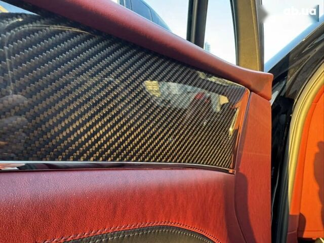 Бентли Бентайга, объемом двигателя 6 л и пробегом 15 тыс. км за 230000 $, фото 18 на Automoto.ua