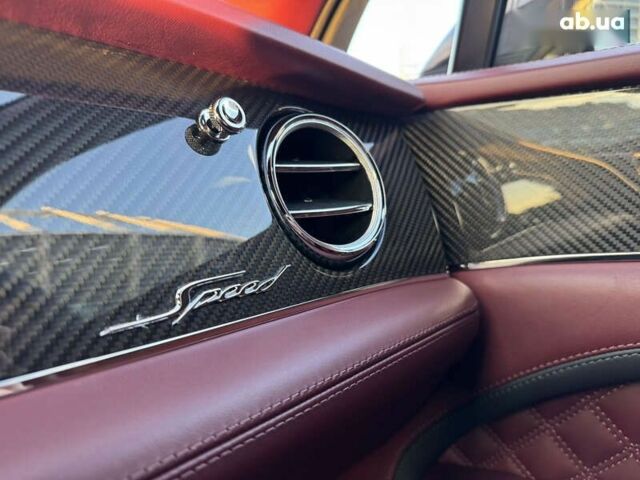 Бентли Бентайга, объемом двигателя 6 л и пробегом 15 тыс. км за 230000 $, фото 26 на Automoto.ua