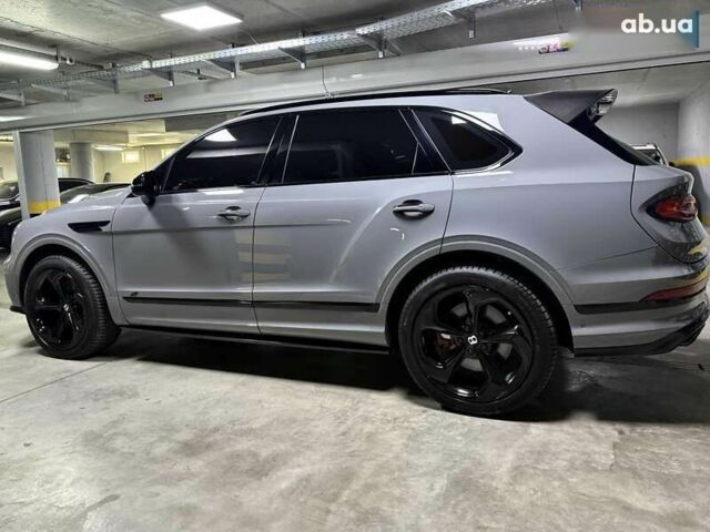 Бентлі Бентайга, об'ємом двигуна 4 л та пробігом 25 тис. км за 199500 $, фото 15 на Automoto.ua