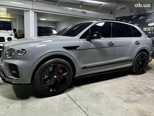 Бентлі Бентайга, об'ємом двигуна 4 л та пробігом 25 тис. км за 199500 $, фото 17 на Automoto.ua