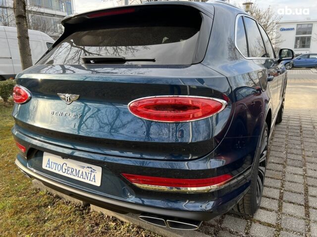 Бентлі Бентайга, об'ємом двигуна 4 л та пробігом 1 тис. км за 307456 $, фото 37 на Automoto.ua