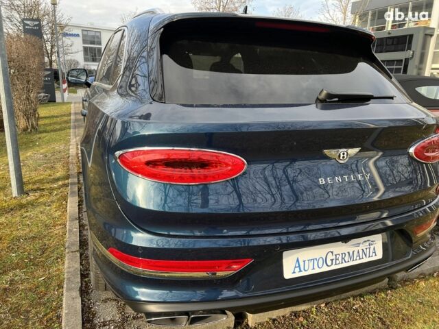 Бентлі Бентайга, об'ємом двигуна 4 л та пробігом 1 тис. км за 307456 $, фото 32 на Automoto.ua