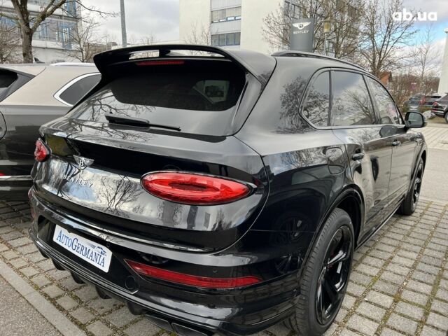 Бентлі Бентайга, об'ємом двигуна 4 л та пробігом 1 тис. км за 317128 $, фото 6 на Automoto.ua
