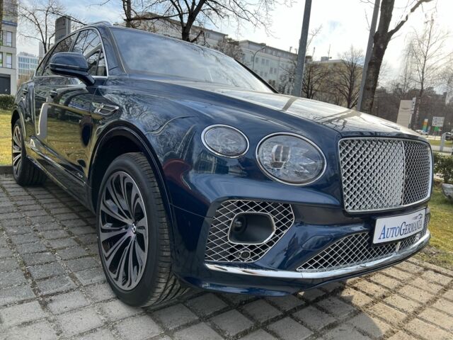 Бентлі Бентайга, об'ємом двигуна 4 л та пробігом 1 тис. км за 307456 $, фото 8 на Automoto.ua