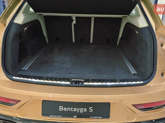 Бентли Бентайга, объемом двигателя 3 л и пробегом 0 тыс. км за 379661 $, фото 8 на Automoto.ua