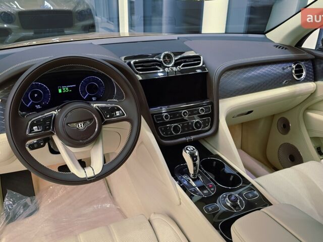 Бентли Бентайга, объемом двигателя 3 л и пробегом 0 тыс. км за 379661 $, фото 10 на Automoto.ua