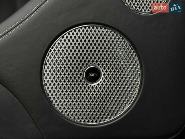 Сірий Бентлі Бентайга, об'ємом двигуна 4 л та пробігом 170 тис. км за 159900 $, фото 44 на Automoto.ua