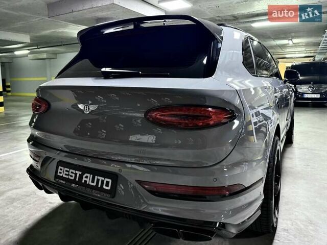 Серый Бентли Бентайга, объемом двигателя 4 л и пробегом 25 тыс. км за 197500 $, фото 11 на Automoto.ua