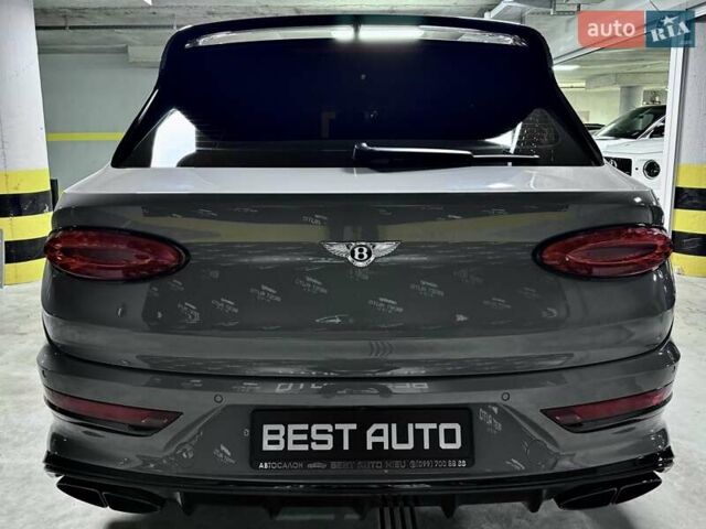 Серый Бентли Бентайга, объемом двигателя 4 л и пробегом 25 тыс. км за 197500 $, фото 12 на Automoto.ua