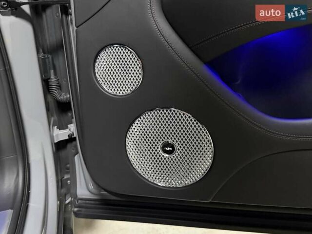 Серый Бентли Бентайга, объемом двигателя 4 л и пробегом 25 тыс. км за 197500 $, фото 144 на Automoto.ua