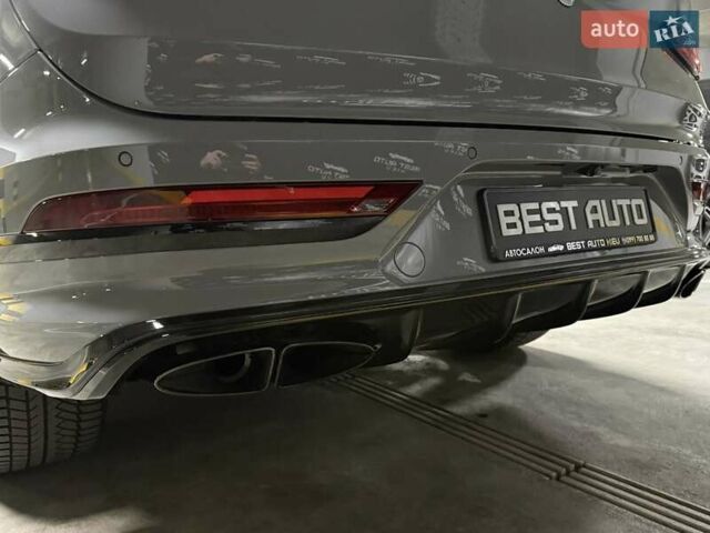 Серый Бентли Бентайга, объемом двигателя 4 л и пробегом 25 тыс. км за 197500 $, фото 37 на Automoto.ua