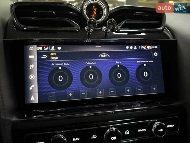 Серый Бентли Бентайга, объемом двигателя 4 л и пробегом 25 тыс. км за 197500 $, фото 122 на Automoto.ua