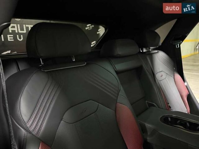 Серый Бентли Бентайга, объемом двигателя 4 л и пробегом 25 тыс. км за 197500 $, фото 99 на Automoto.ua